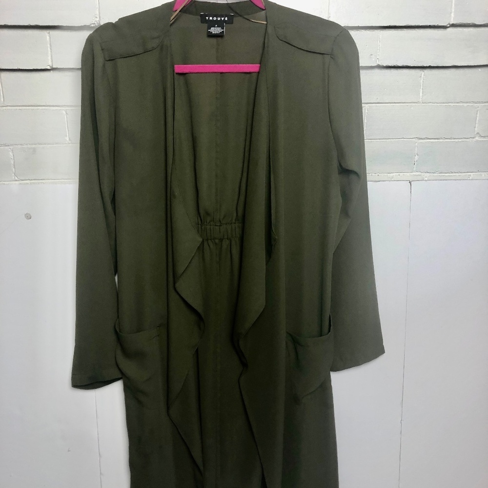 Trouve dark green light layer size Small